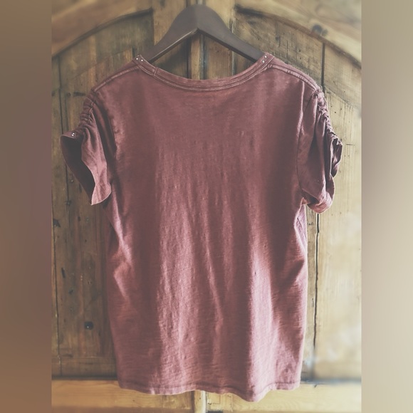 Tee V Neck Studded - Picture 13 of 16